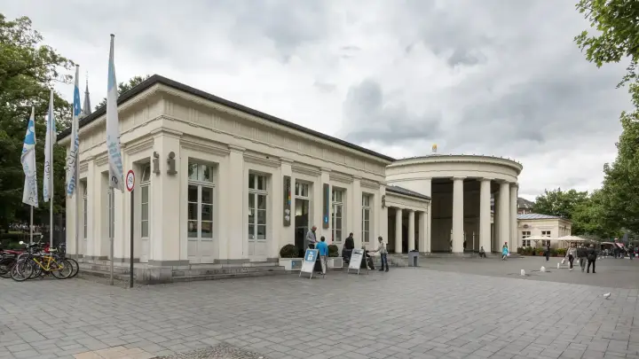 Quellen und Elisenbrunnen