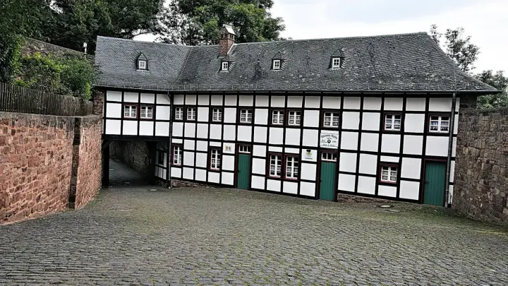 Burcht en burchtmuseum